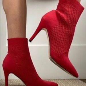Chic ankle boots
